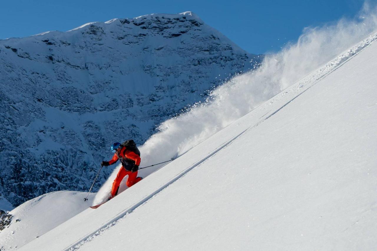 Kjosen Lodge, Lyngen. Lyngseidet Экстерьер фото